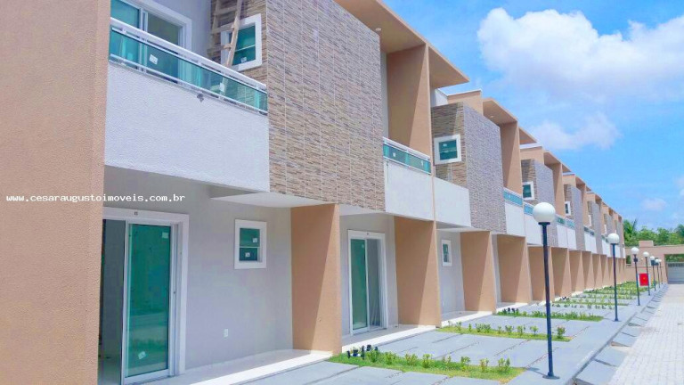 Imagem Casa de Condomínio com 2 Quartos à Venda, 71 m² em Coité - Eusébio