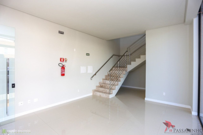 Imagem Sala Comercial à Venda, 108 m² em Centro - Torres Imagem Sala Comercial à Venda, 108 m² em Centro - Torres