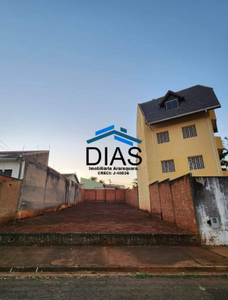 Terreno à Venda, 287 m² em Vila Suconasa - Araraquara