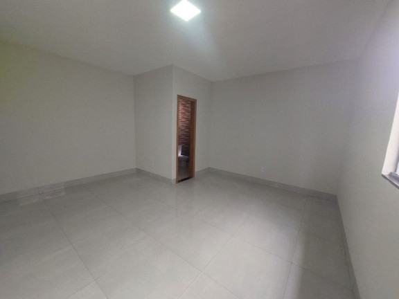 Imagem Casa com 3 Quartos à Venda, 136 m² em Jardim Presidente - Goiânia Imagem Casa com 3 Quartos à Venda, 136 m² em Jardim Presidente - Goiânia