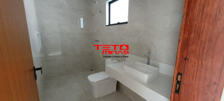Imagem Casa com 3 Quartos à Venda, 230 m² em Condomínio Villa Bella - São Lourenço