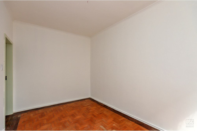 Imagem Apartamento com 2 Quartos à Venda, 58 m² em Menino Deus - Porto Alegre Imagem Apartamento com 2 Quartos à Venda, 58 m² em Menino Deus - Porto Alegre