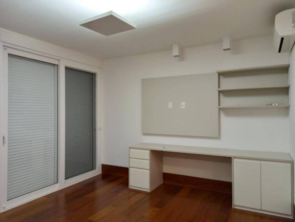 Imagem Casa com 3 Quartos para Alugar, 564 m² em Residencial Jardim Estoril V - Bauru