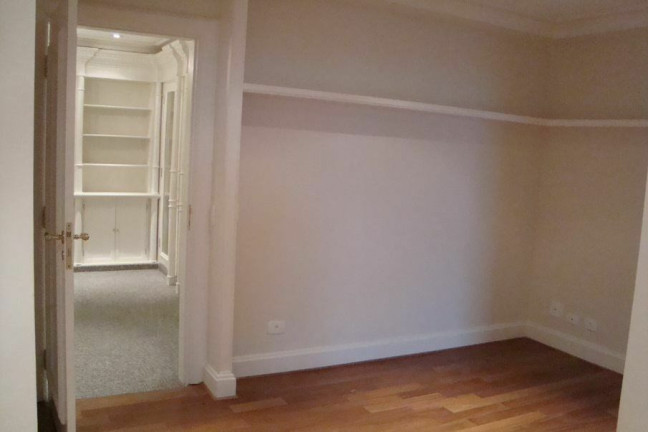 Imagem Imóvel com 5 Quartos para Alugar, 609 m² em Santo Amaro - São Paulo Imagem Imóvel com 5 Quartos para Alugar, 609 m² em Santo Amaro - São Paulo