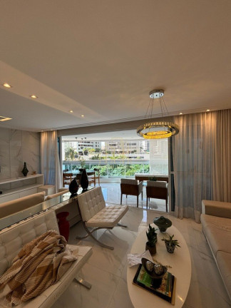Imagem Imóvel com 4 Quartos à Venda, 200 m² em Pituba - Salvador Imagem Imóvel com 4 Quartos à Venda, 200 m² em Pituba - Salvador
