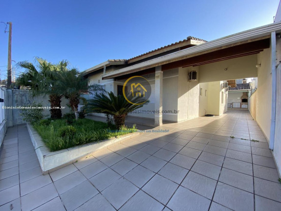 Casa com 3 Quartos à Venda, 165 m² em Cidade Nova Peruíbe - Peruíbe