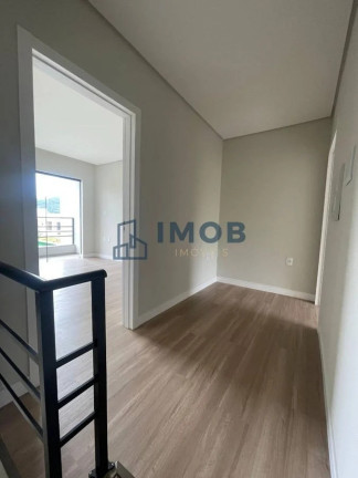 Imagem Casa com 2 Quartos à Venda, 109 m² em Jaraguá 99 - Jaraguá Do Sul Imagem Casa com 2 Quartos à Venda, 109 m² em Jaraguá 99 - Jaraguá Do Sul