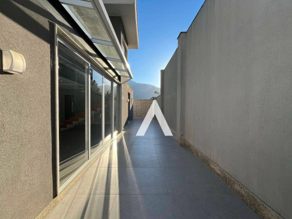Imagem Casa com 4 Quartos à Venda, 380 m² em Comary - Teresópolis Imagem Casa com 4 Quartos à Venda, 380 m² em Comary - Teresópolis