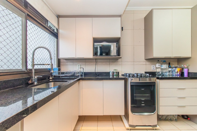 Imagem Apartamento com 3 Quartos à Venda, 125 m² em Rio Branco - Porto Alegre