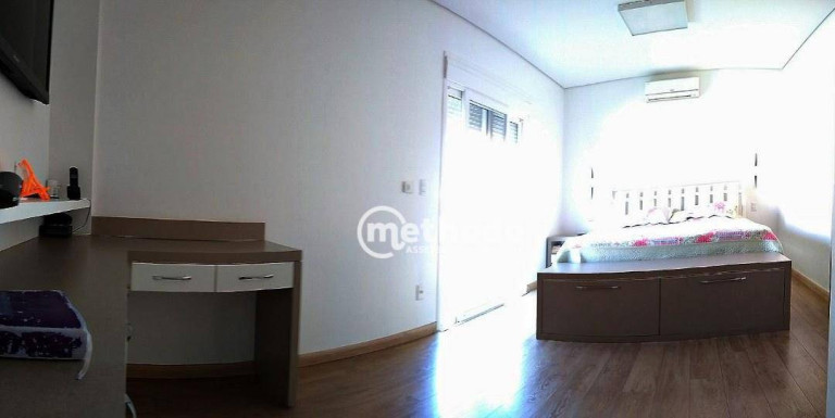 Imagem Casa com 4 Quartos à Venda, 360 m² em Swiss Park - Campinas Imagem Casa com 4 Quartos à Venda, 360 m² em Swiss Park - Campinas