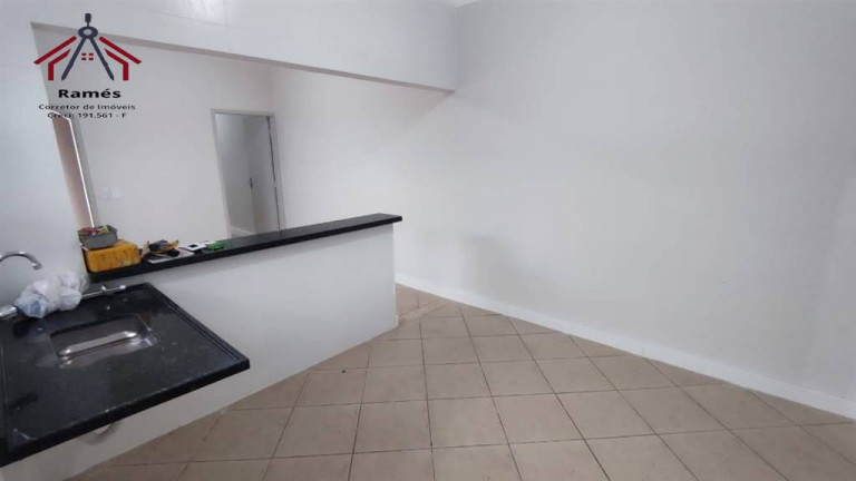 Imagem Casa com 2 Quartos à Venda, em Guilhermina - Praia Grande Imagem Casa com 2 Quartos à Venda, em Guilhermina - Praia Grande