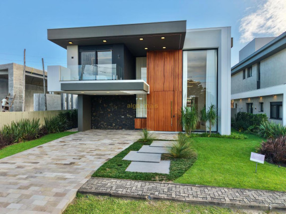 Casa com 5 Quartos à Venda, 384 m² em Condominio Capao Ilhas Resort - Capão Da Canoa