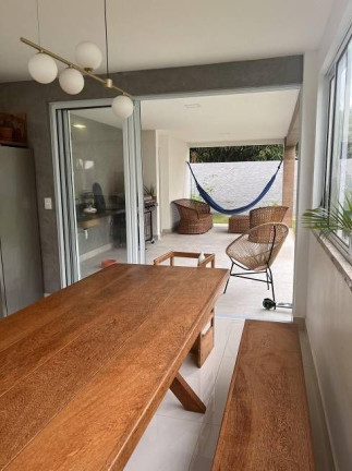 Imagem Casa com 5 Quartos à Venda, 320 m² em Eusébio - Eusébio