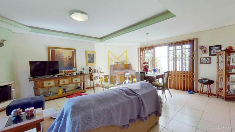 Imagem Casa com 3 Quartos à Venda, 214 m² em Tristeza - Porto Alegre