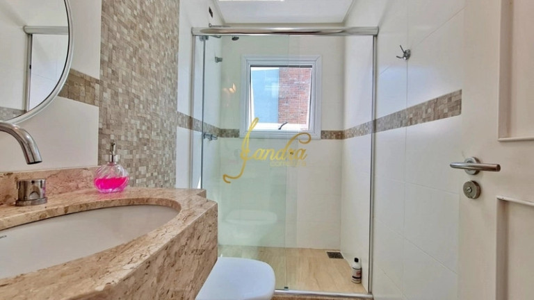 Imagem Casa de Condomínio com 5 Quartos à Venda, 228 m² em Rainha Do Mar - Xangri-la
