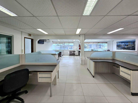 Imagem Galpão para Alugar, 850 m² em Centro - Balneário Camboriú Imagem Galpão para Alugar, 850 m² em Centro - Balneário Camboriú