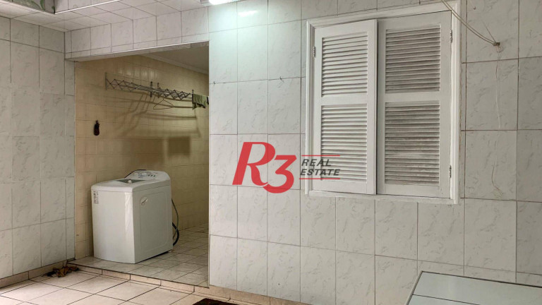 Imagem Sobrado com 3 Quartos para Alugar, 204 m² em Aparecida - Santos
