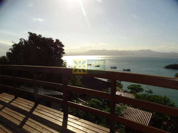 Imagem Casa com 4 Quartos à Venda, 276 m² em Araça - Porto Belo