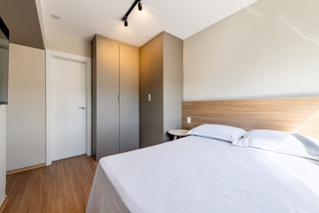 Imagem Apartamento com 3 Quartos à Venda, 67 m² em Passo Da Areia - Porto Alegre