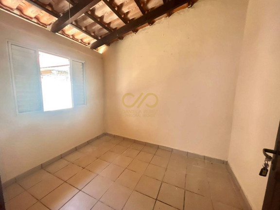 Imagem Casa com 2 Quartos à Venda, 200 m² em Guilhermina - Praia Grande Imagem Casa com 2 Quartos à Venda, 200 m² em Guilhermina - Praia Grande