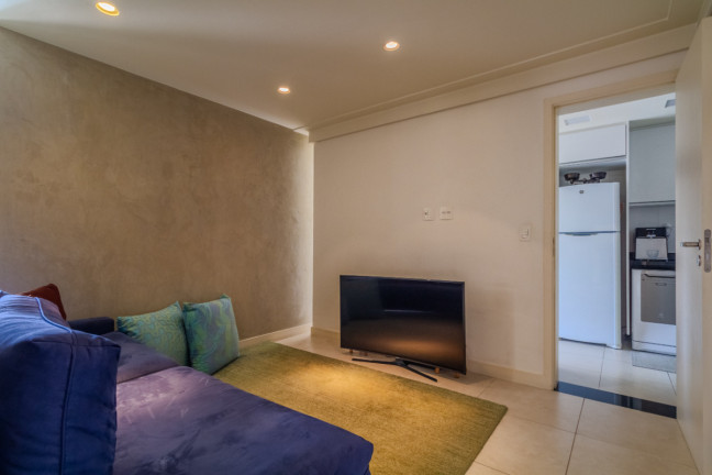 Imagem Apartamento com 4 Quartos à Venda, 161 m² em Vila Romana - São Paulo