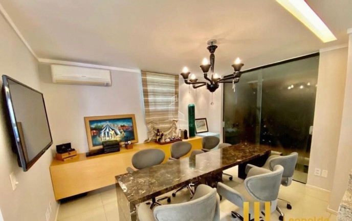 Imagem Casa com 3 Quartos à Venda, 450 m² em De Lourdes - Fortaleza Imagem Casa com 3 Quartos à Venda, 450 m² em De Lourdes - Fortaleza