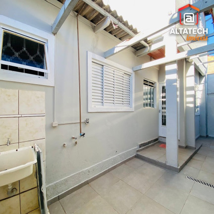 Imagem Casa com 3 Quartos à Venda, 180 m² em Maria Imaculada - Poços De Caldas