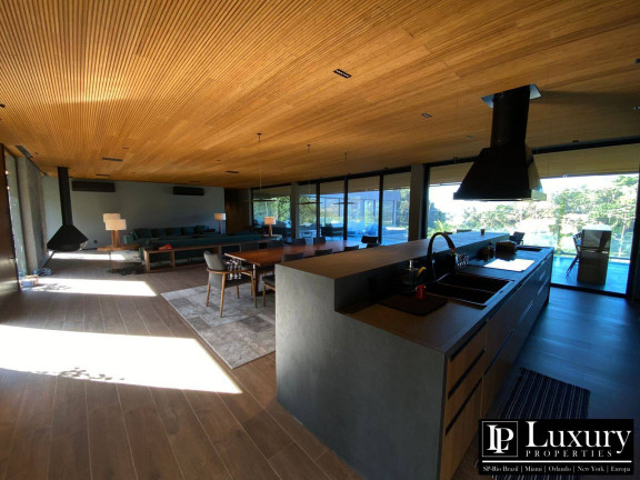 Imagem Casa de Condomínio com 5 Quartos à Venda, em Praia São Brás - Mangaratiba Imagem Casa de Condomínio com 5 Quartos à Venda, em Praia São Brás - Mangaratiba