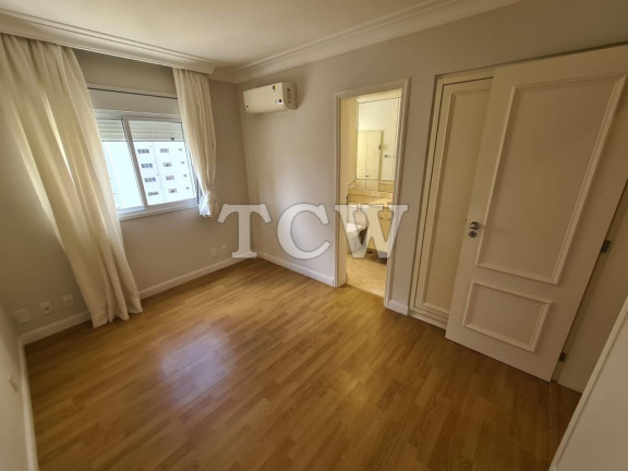 Imagem Apartamento com 3 Quartos para Alugar, 250 m² em Campo Belo - São Paulo
