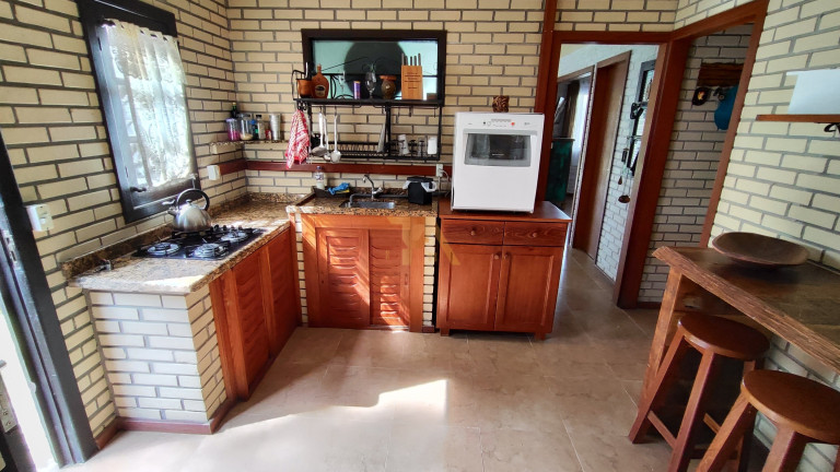 Imagem Imóvel com 3 Quartos à Venda, em Alto Arroio - Imbituba Imagem Imóvel com 3 Quartos à Venda, em Alto Arroio - Imbituba