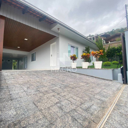 Casa com 4 Quartos à Venda, 121 m² em Ilha Da Figueira - Jaraguá Do Sul
