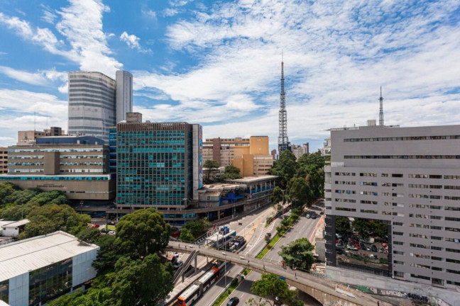 Imagem Imóvel com 1 Quarto à Venda, 34 m² em Jardim América - São Paulo Imagem Imóvel com 1 Quarto à Venda, 34 m² em Jardim América - São Paulo