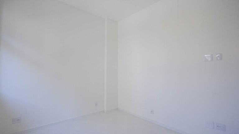 Imagem Imóvel com 3 Quartos à Venda, 119 m² em Lagoa - Rio De Janeiro Imagem Imóvel com 3 Quartos à Venda, 119 m² em Lagoa - Rio De Janeiro
