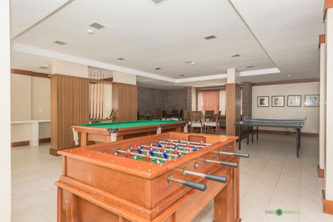 Imagem Imóvel com 2 Quartos à Venda, 61 m² em Passo Da Areia - Porto Alegre Imagem Imóvel com 2 Quartos à Venda, 61 m² em Passo Da Areia - Porto Alegre