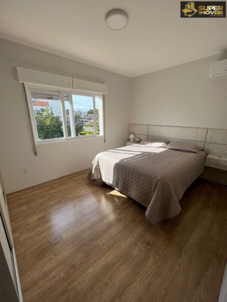 Imagem Casa com 3 Quartos à Venda, 320 m² em Três Vendas - Pelotas Imagem Casa com 3 Quartos à Venda, 320 m² em Três Vendas - Pelotas