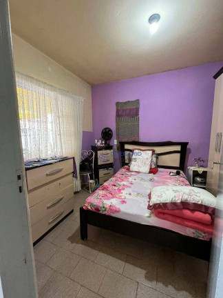 Imagem Casa com 4 Quartos à Venda, 250 m² em Centro - Penha Imagem Casa com 4 Quartos à Venda, 250 m² em Centro - Penha