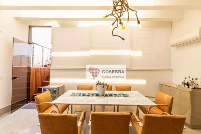 Imagem Cobertura com 3 Quartos à Venda, 362 m² em Vila Nova Conceição - São Paulo