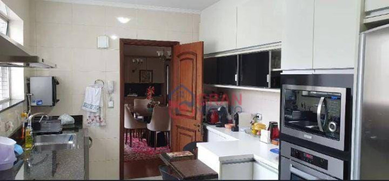 Imagem Apartamento com 4 Quartos à Venda, 250 m² em Bigorrilho - Curitiba
