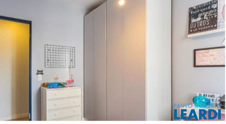 Imagem Apartamento com 3 Quartos à Venda, 75 m² em Vila Floresta - Santo André Imagem Apartamento com 3 Quartos à Venda, 75 m² em Vila Floresta - Santo André
