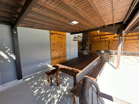 Imagem Casa com 3 Quartos à Venda, 206 m² em Pedra Branca - Palhoça