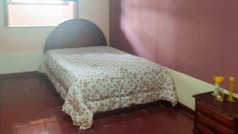 Imagem Casa com 3 Quartos à Venda, 420 m² em Piratininga - Niterói