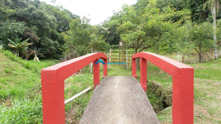 Imagem Imóvel com 5 Quartos à Venda, 1.500 m² em águas Da Cascata - Francisco Morato Imagem Imóvel com 5 Quartos à Venda, 1.500 m² em águas Da Cascata - Francisco Morato