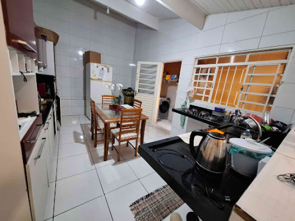Casa com 2 Quartos à Venda, 90 m² em Vila Nossa Senhora Aparecida - Indaiatuba