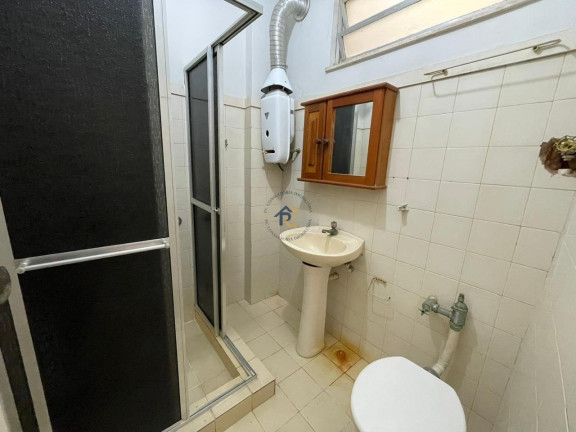 Imagem Apartamento com 1 Quarto à Venda, em Catete - Rio De Janeiro Imagem Apartamento com 1 Quarto à Venda, em Catete - Rio De Janeiro