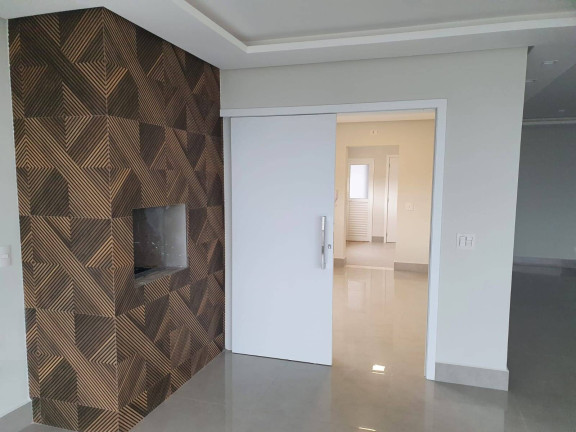 Apartamento com 4 Quartos à Venda, 233 m² em Centro - Arapongas