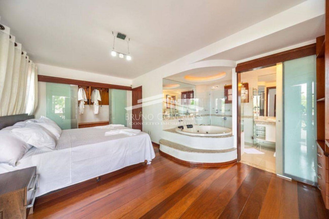 Imagem Casa com 6 Quartos à Venda, 611 m² em Village 2 - Porto Seguro Imagem Casa com 6 Quartos à Venda, 611 m² em Village 2 - Porto Seguro