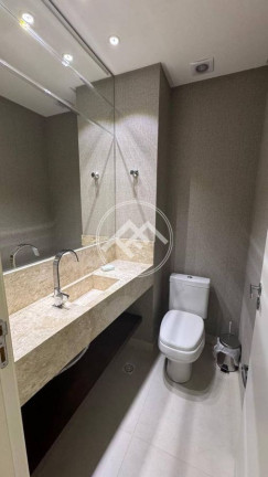 Imagem Apartamento com 3 Quartos à Venda, 105 m² em Meia Praia - Itapema Imagem Apartamento com 3 Quartos à Venda, 105 m² em Meia Praia - Itapema