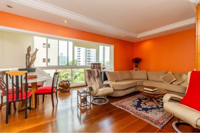 Apartamento com 3 Quartos à Venda, 115 m² em Moema - São Paulo