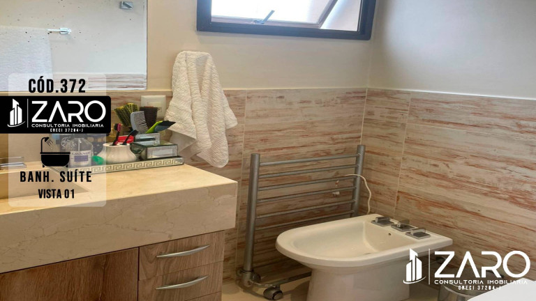 Imagem Apartamento com 3 Quartos à Venda, 136 m² em Pitangueiras - Guarujá