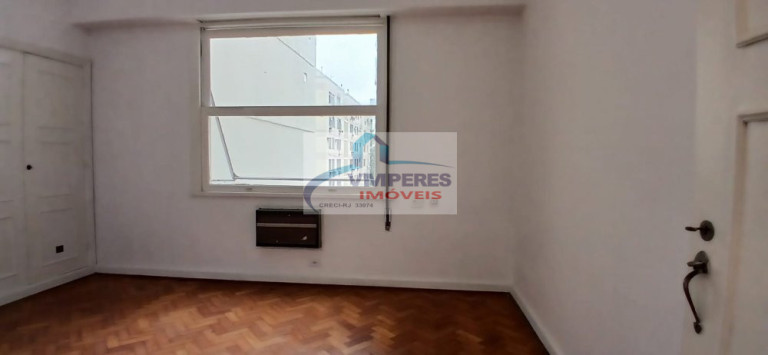 Imagem Apartamento com 4 Quartos à Venda, 280 m² em Copacabana - Rio De Janeiro Imagem Apartamento com 4 Quartos à Venda, 280 m² em Copacabana - Rio De Janeiro